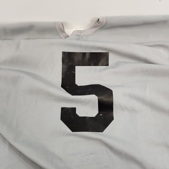 Vancouver Giants Practice Jersey #5 Authentic CCM - Picture 9 of 11